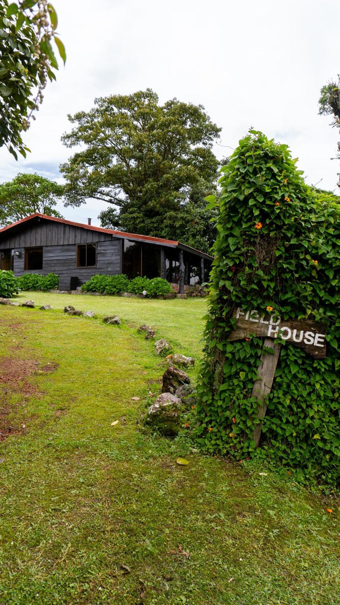 Poas Volcano Lodge Vara Blanca  Eksteriør billede