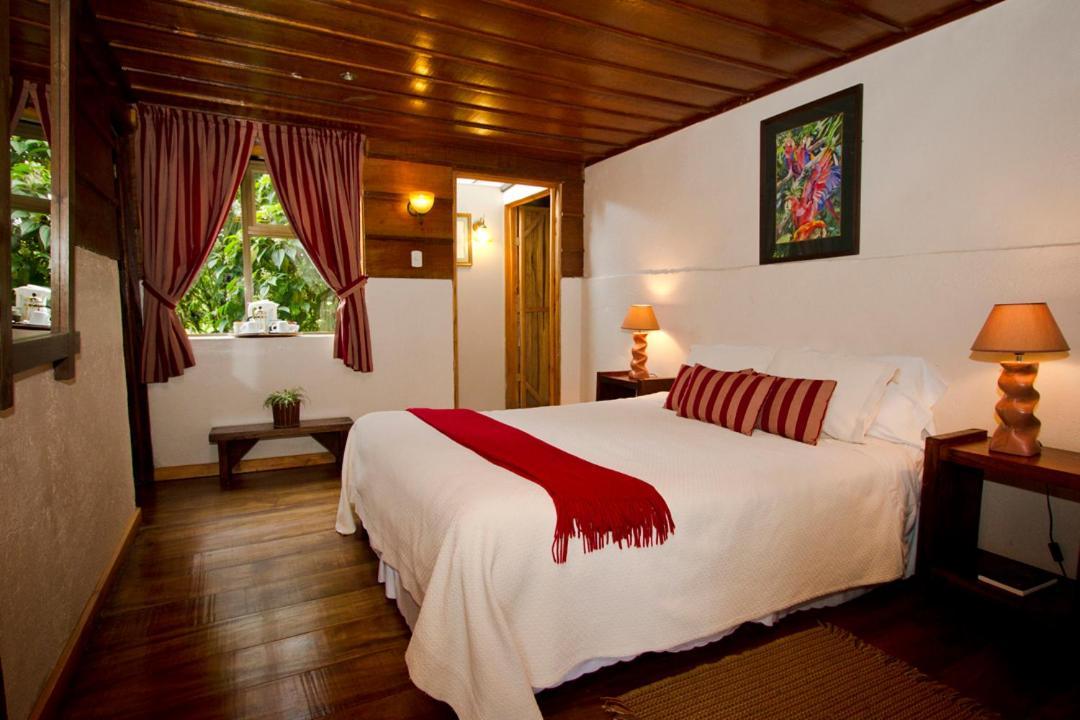 Poas Volcano Lodge Vara Blanca  Eksteriør billede